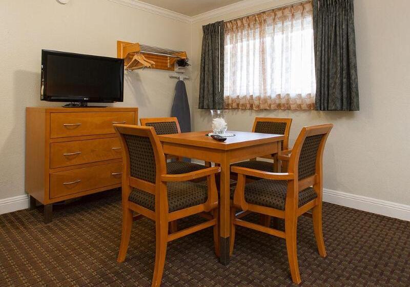 هتل Soma Park Inn