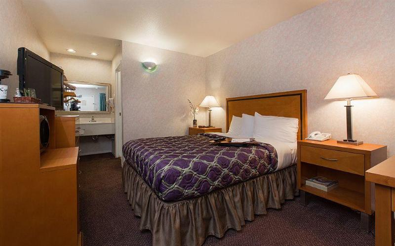 هتل Soma Park Inn