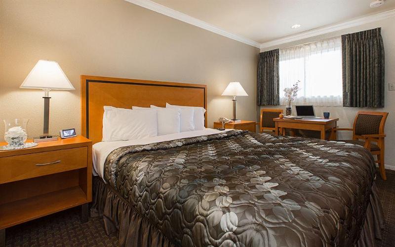هتل Soma Park Inn
