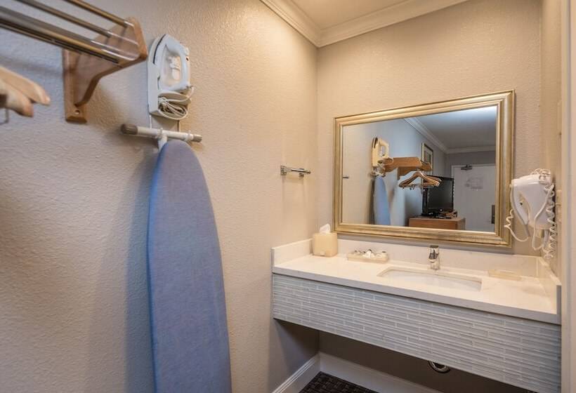 هتل Soma Park Inn
