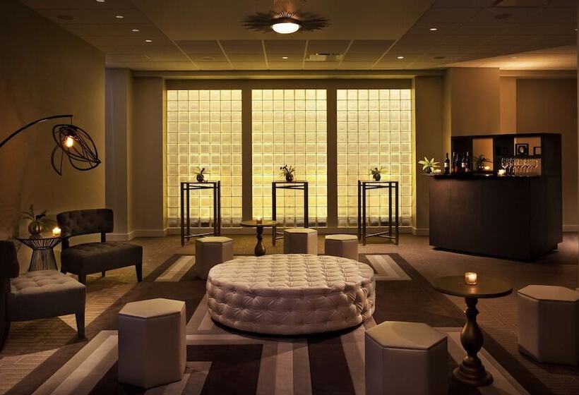 هتل Thompson Chicago, By Hyatt