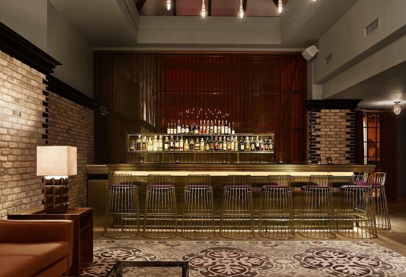 هتل Thompson Chicago, By Hyatt