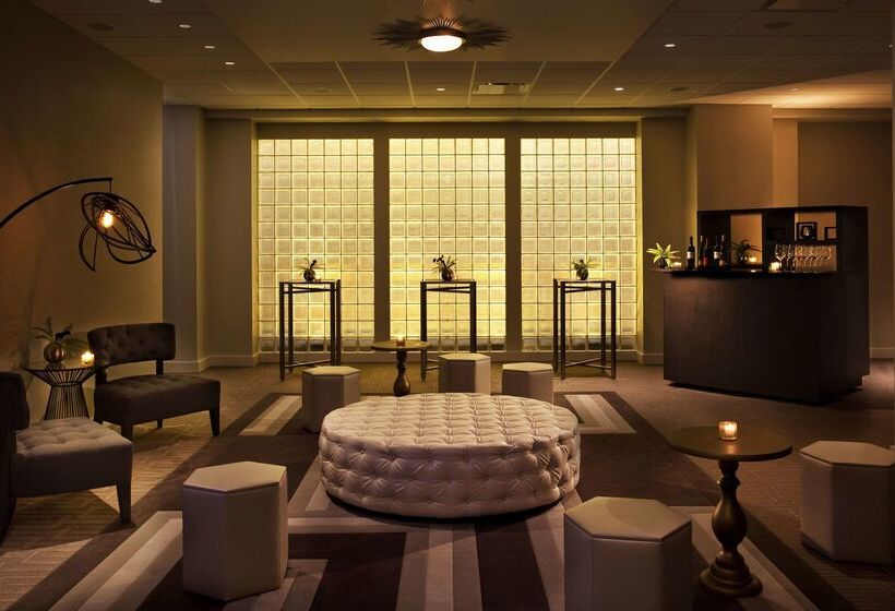 هتل Thompson Chicago, By Hyatt