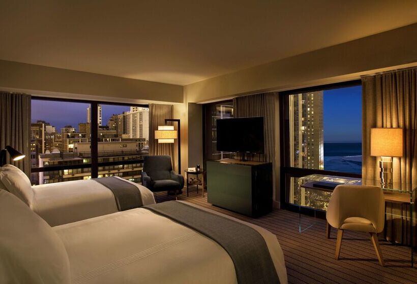 هتل Thompson Chicago, By Hyatt
