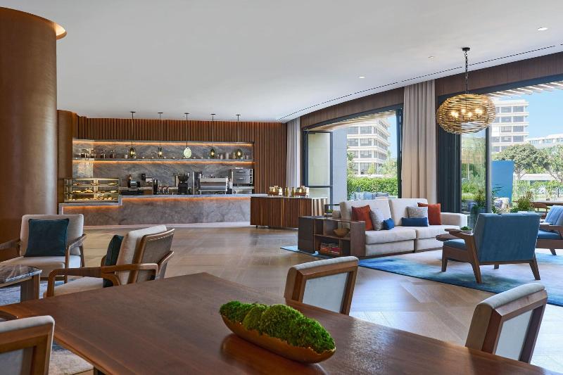 هتل Vea Newport Beach, A Marriott Resort & Spa
