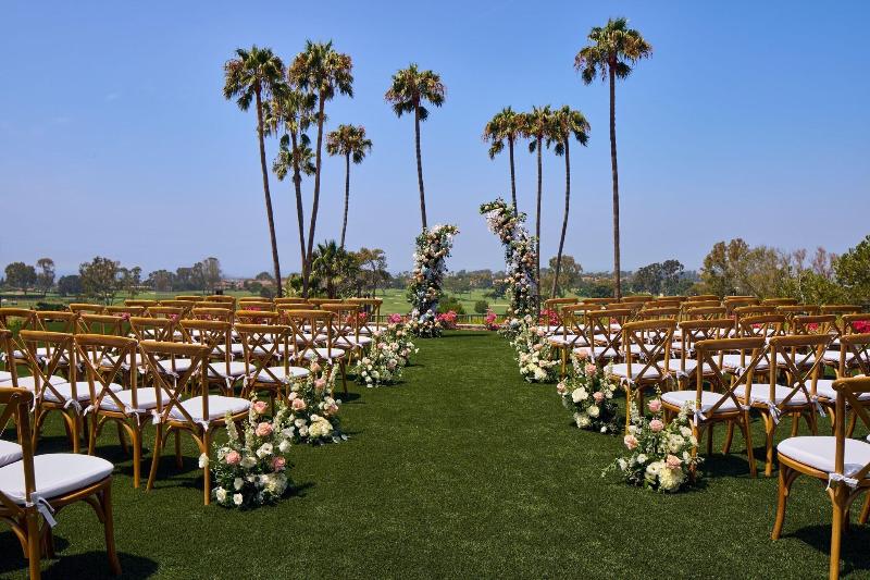هتل Vea Newport Beach, A Marriott Resort & Spa