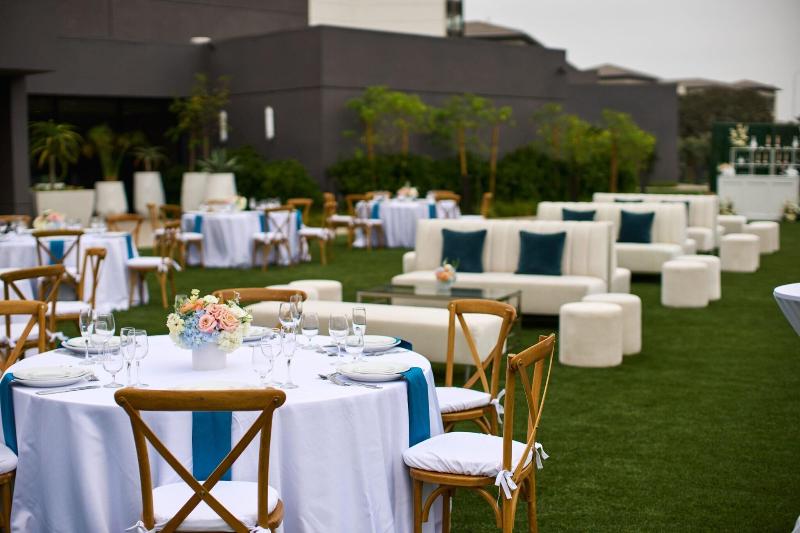 هتل Vea Newport Beach, A Marriott Resort & Spa