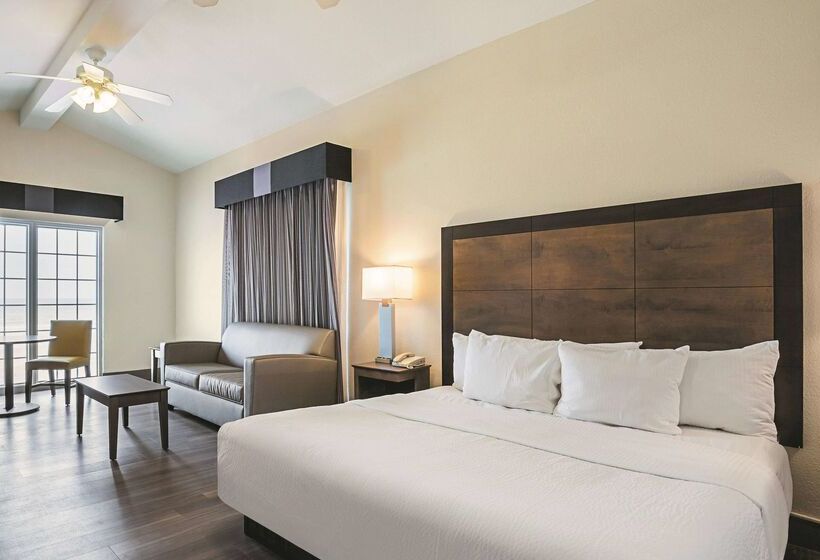 Hotel Wingate By Wyndham Galveston East Beach