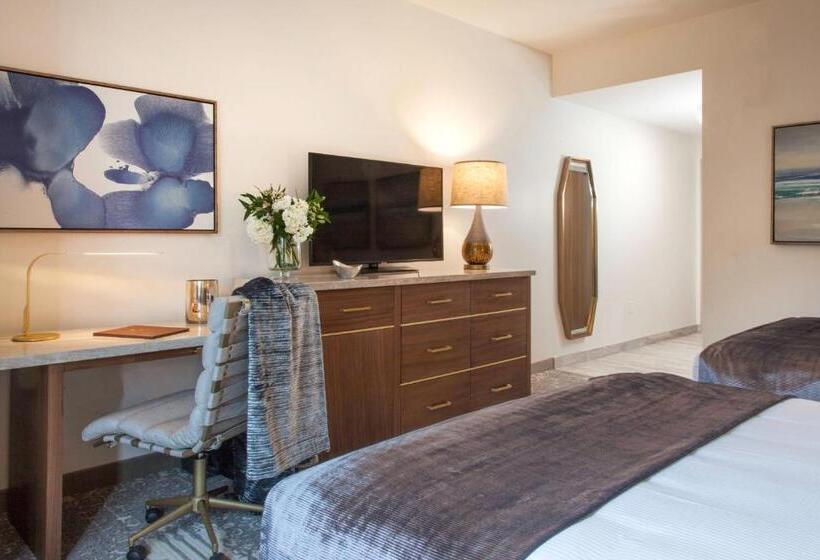 Legacy Resort Hotel & Spa