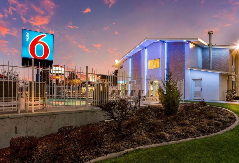 Motel 6 Boise  Airport