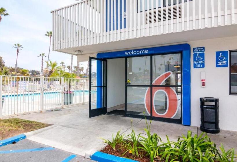 Motel 6 Ventura, Ca   Beach