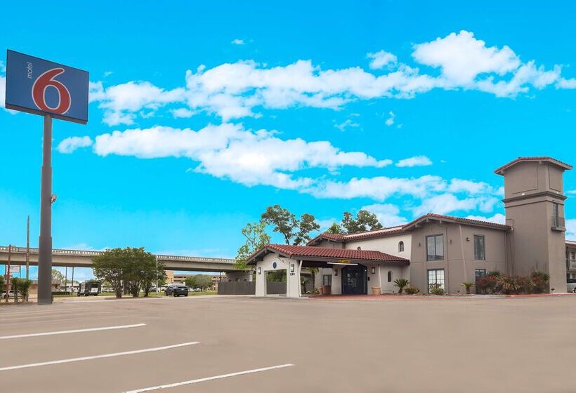 Motel 6 Beaumont, Tx