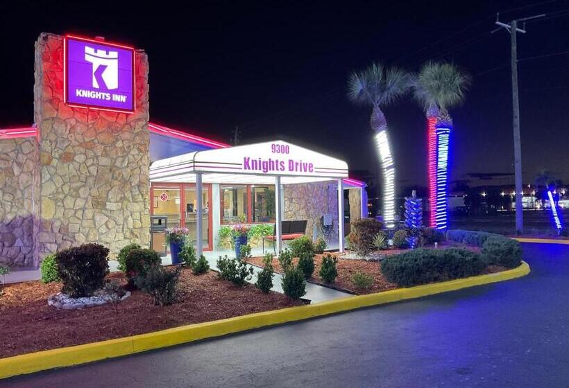 فندق على الطريق Knights Inn Punta Gorda