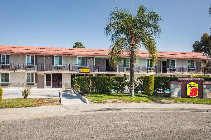 Motel Super 8 By Wyndham Redlands/san Bernardino