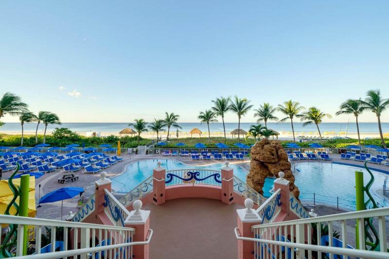 Pink Shell Beach Resort And Marina