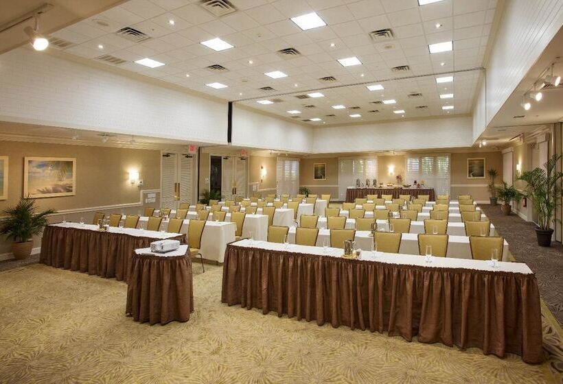 Resort At Longboat Key Club