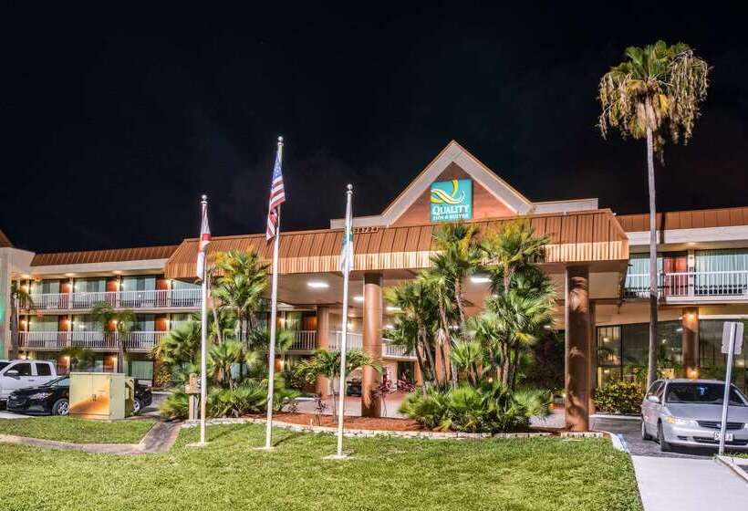 리조트 Quality Inn & Suites Tarpon Springs South