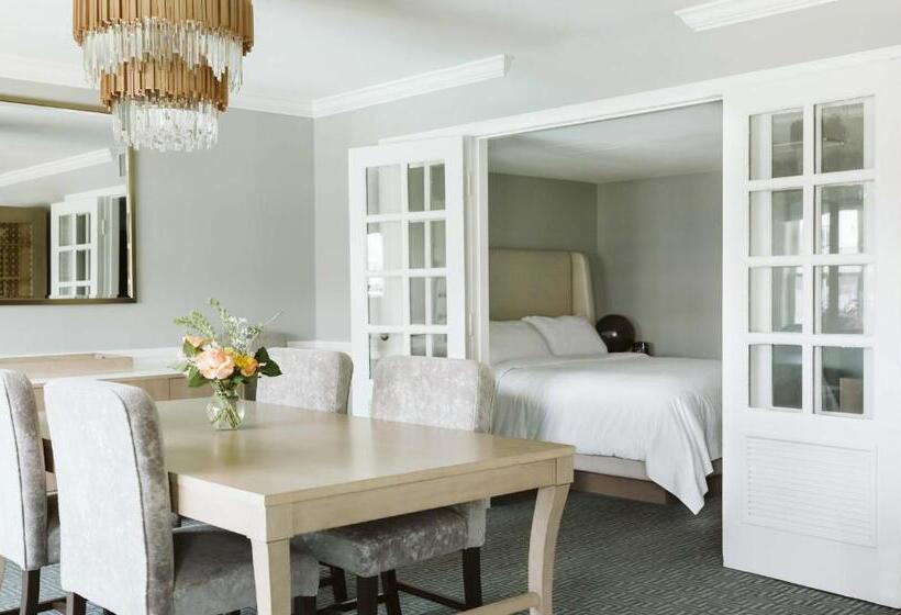 استراحتگاه Seaview, A Dolce