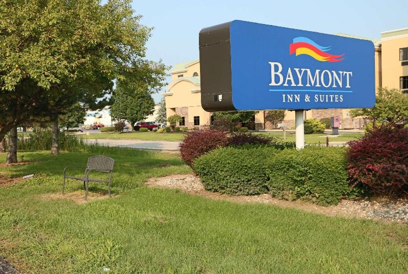 בית מלון כפרי Baymont By Wyndham Perrysburg Toledo