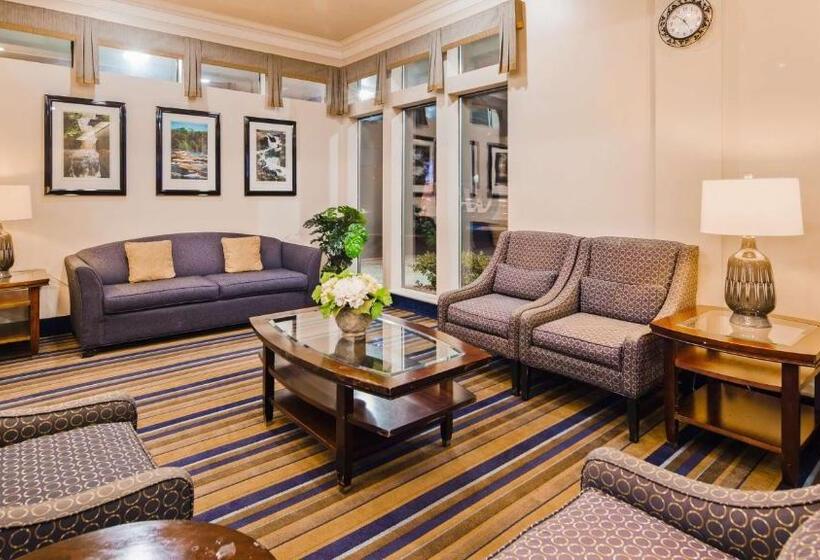 فندق Best Western Cascadia Inn