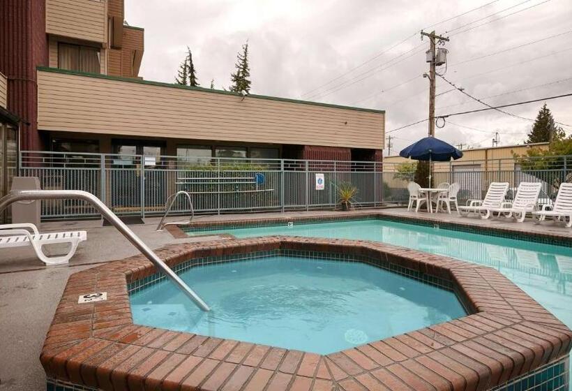 فندق Best Western Cascadia Inn