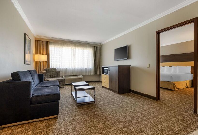 هتل Best Western Los Angeles Worldport