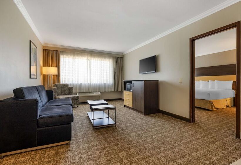 هتل Best Western Los Angeles Worldport