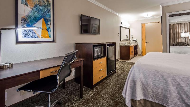 هتل Best Western Los Angeles Worldport