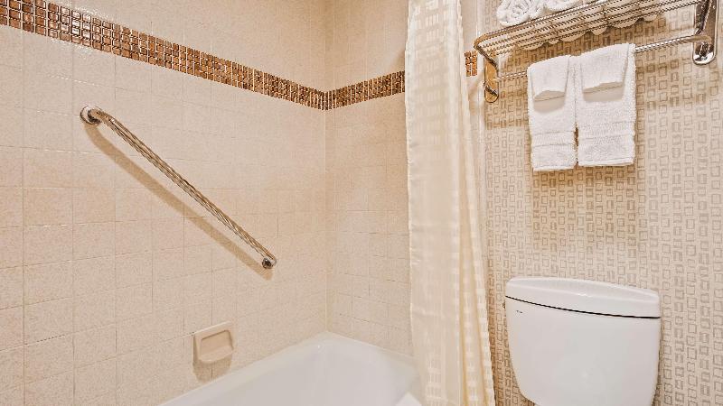 هتل Best Western Los Angeles Worldport