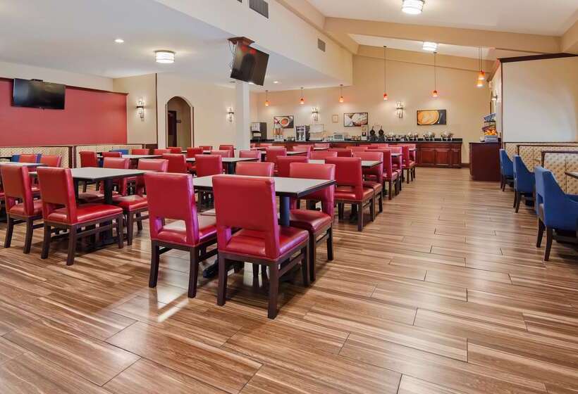 هتل Best Western Plus Heritage Inn