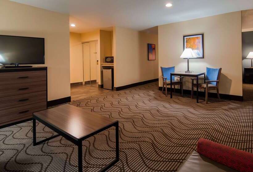 هتل Best Western Plus Heritage Inn