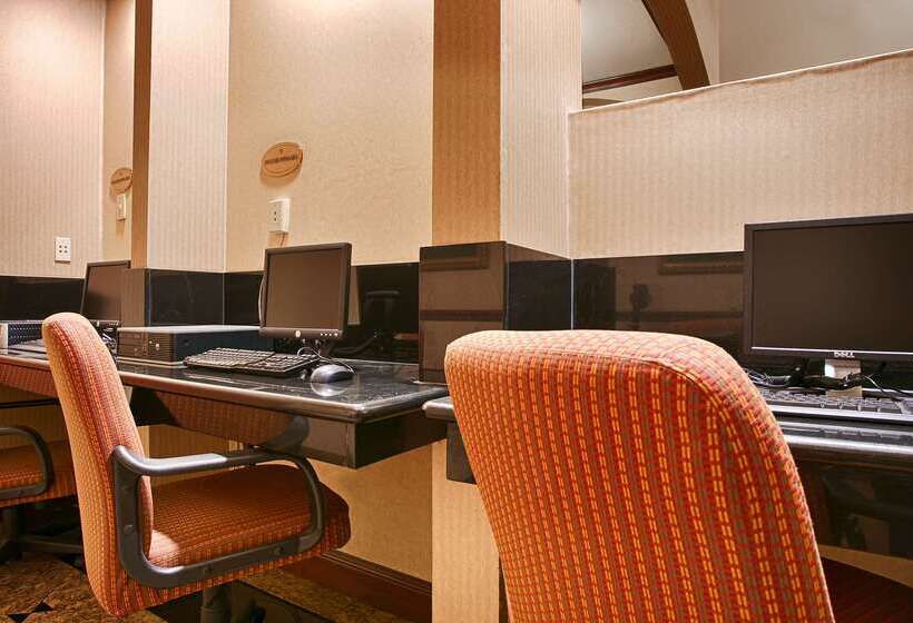 هتل Best Western Plus Heritage Inn