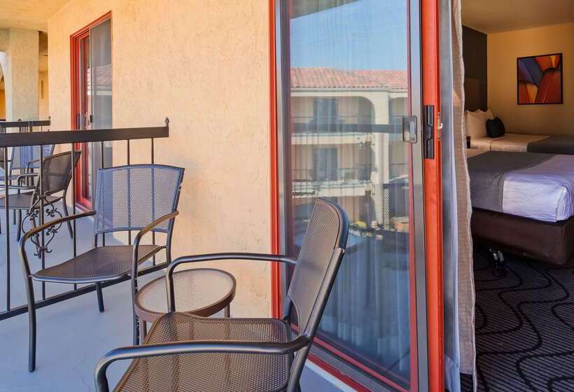 هتل Best Western Plus Heritage Inn