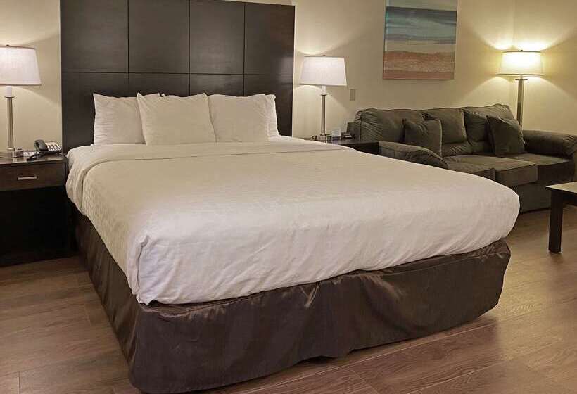 Clarion Hotel & Conference Center