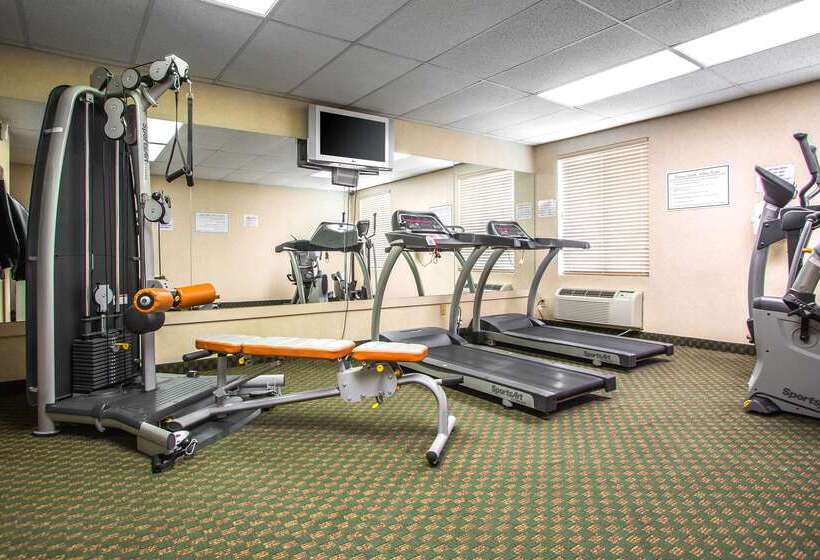 Clarion Hotel & Conference Center