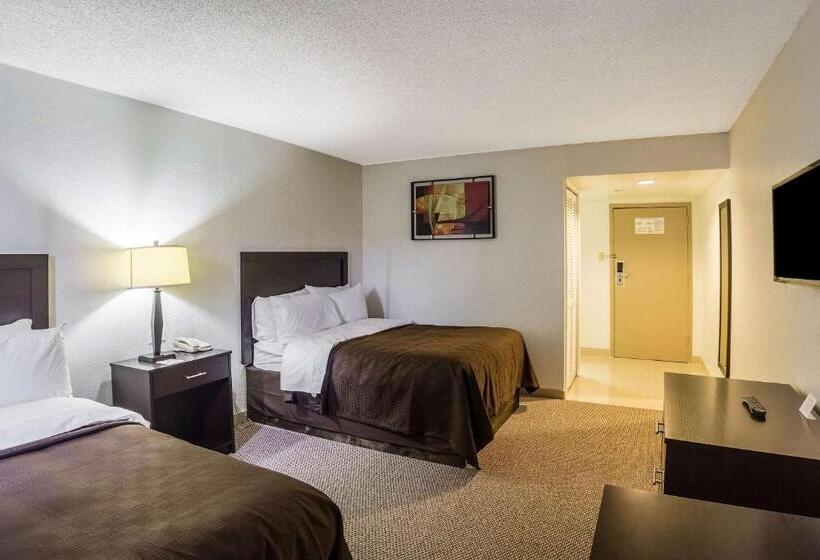 هتل Clarion Inn Near Mcallen Airport
