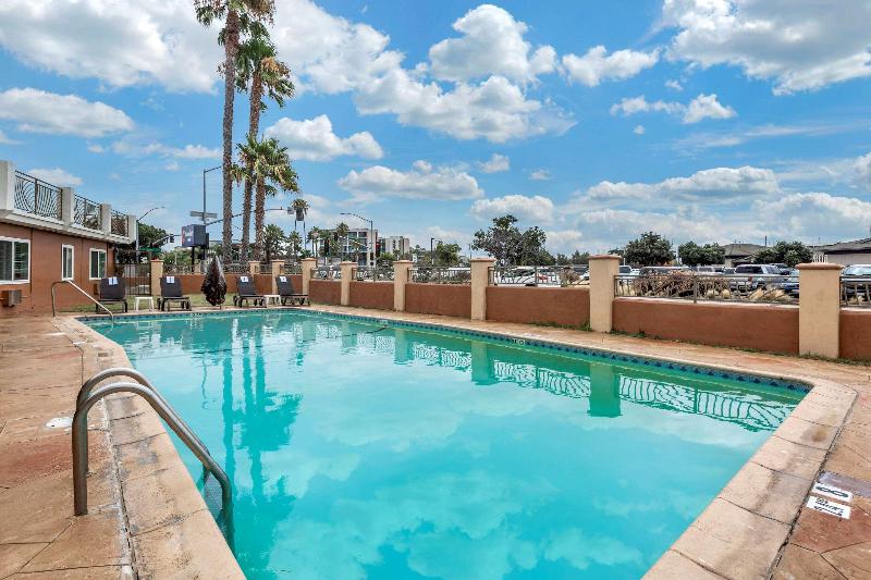 هتل Comfort Inn San Diego Airport At The Harbor