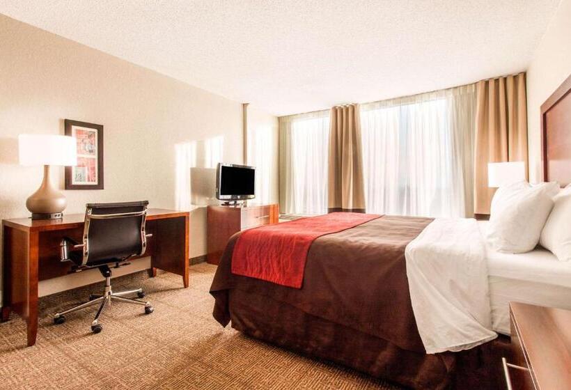 فندق Comfort Inn & Suites Omaha Central