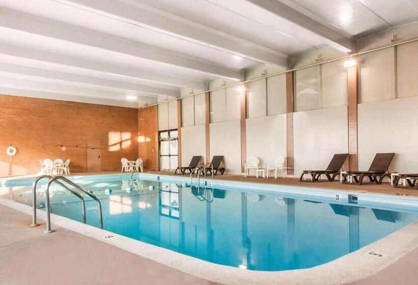 هتل Comfort Inn & Suites Omaha Central
