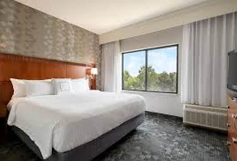 Отель Courtyard By Marriott Lyndhurst/meadowlands