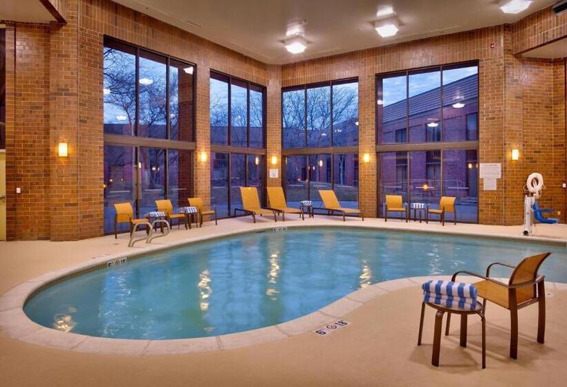 هتل Courtyard By Marriott Ogden