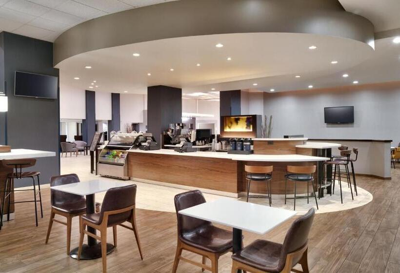 هتل Courtyard By Marriott Ogden