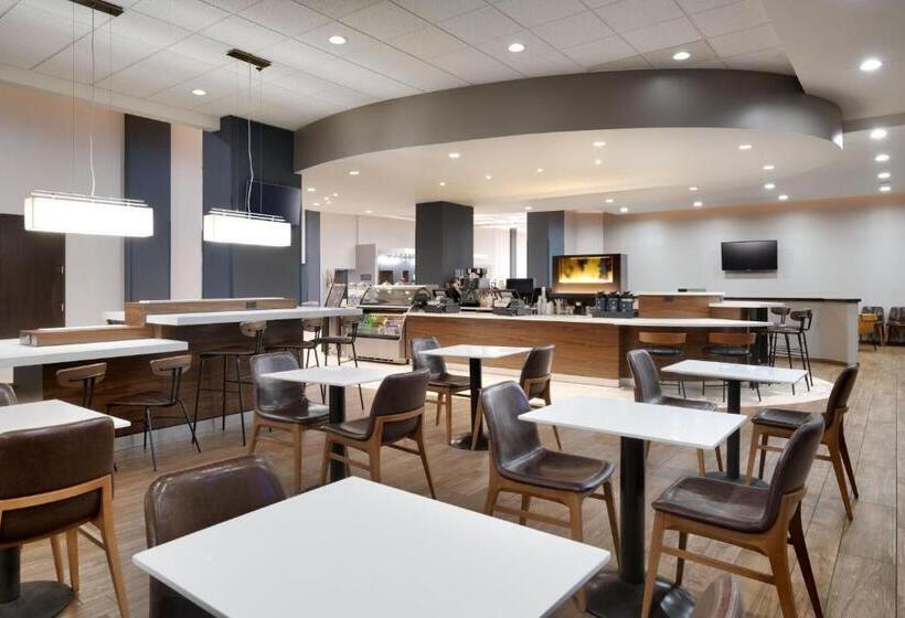 هتل Courtyard By Marriott Ogden
