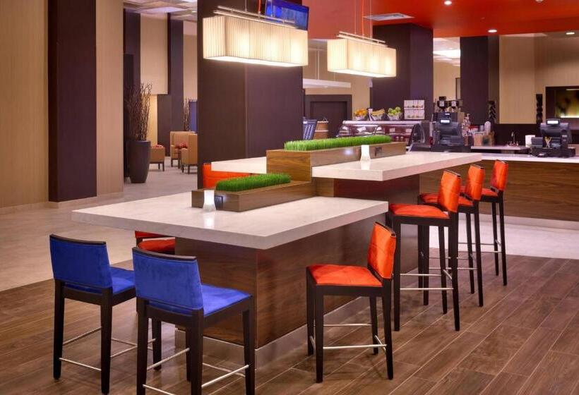هتل Courtyard By Marriott Ogden