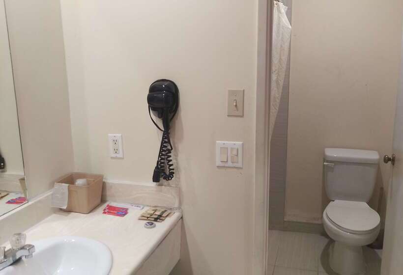 فندق Days Inn By Wyndham Hemet