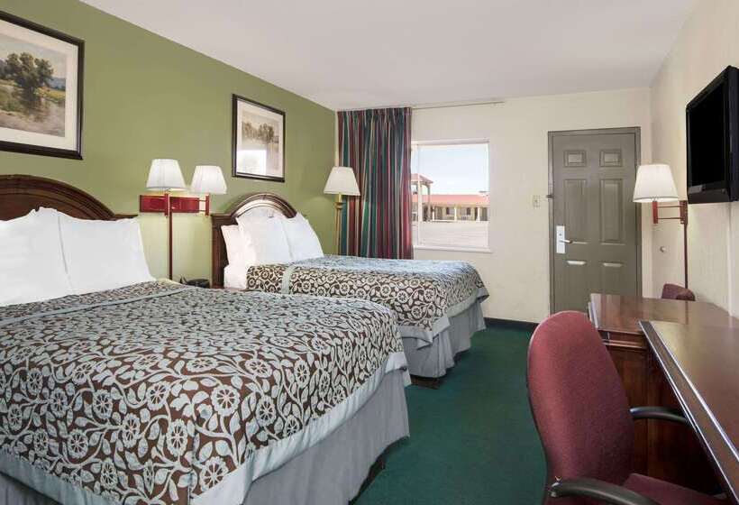 Hotelli Days Inn By Wyndham Van Horn Tx