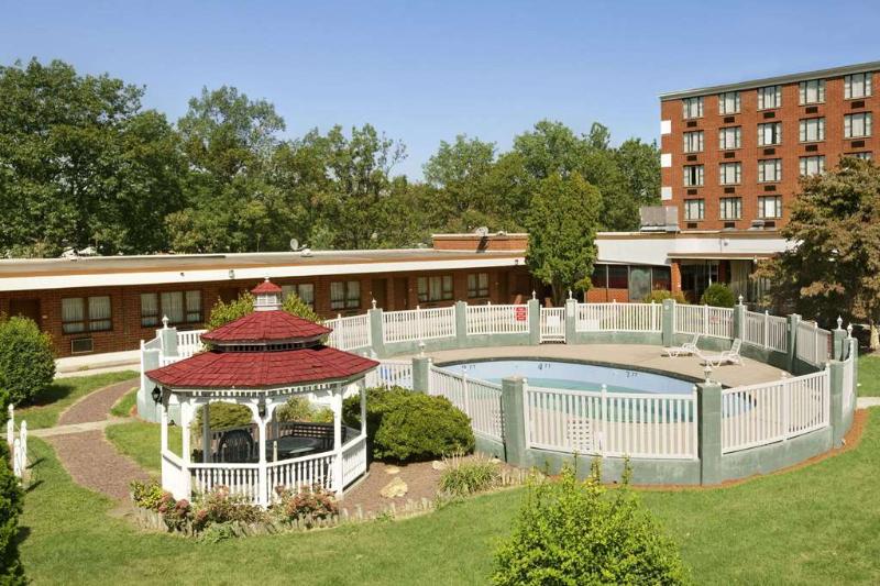 酒店 Inn At Lebanon   Hershey & Manheim Area