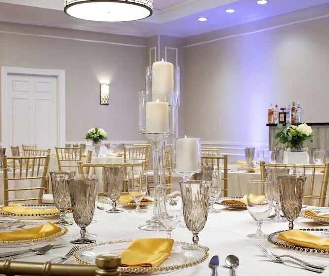 فندق Doubletree By Hilton Atlanta   Roswell