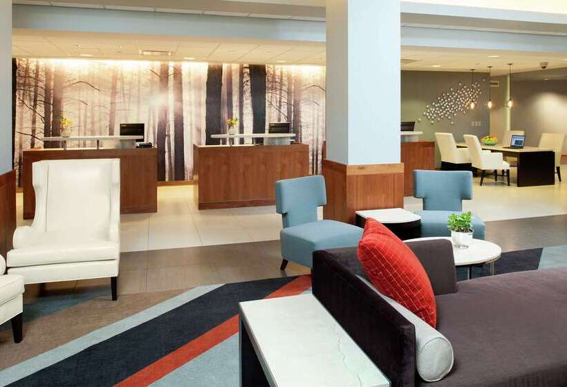 ホテル Doubletree By Hilton  Chicago  North Shore Conference Center