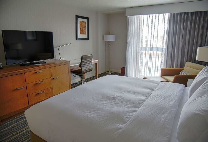 ホテル Doubletree By Hilton Helena Downtown